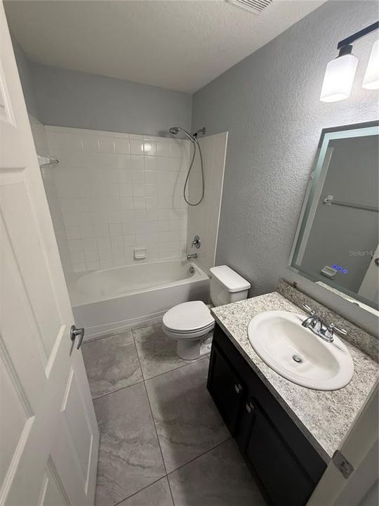 For Rent: $2,000 (4 beds, 2 baths, 1650 Square Feet)