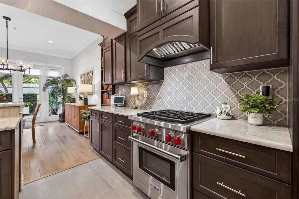 For Sale: $1,125,000 (3 beds, 3 baths, 2724 Square Feet)