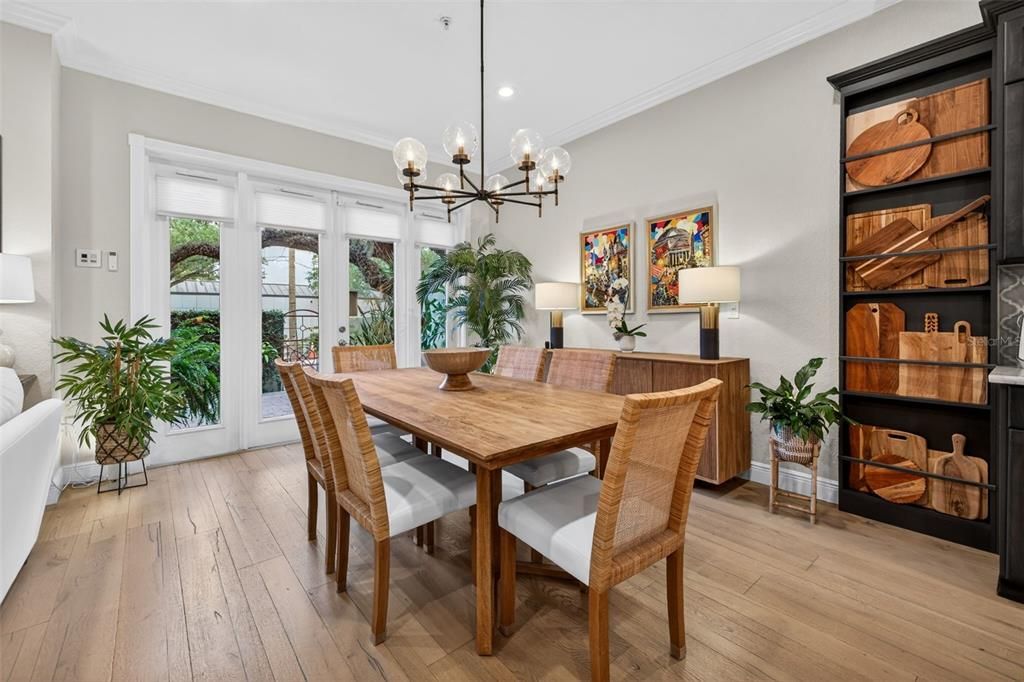 For Sale: $1,125,000 (3 beds, 3 baths, 2724 Square Feet)