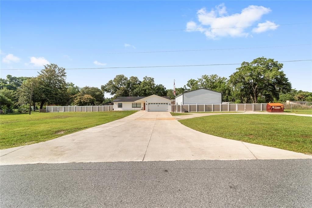 For Sale: $439,999 (3 beds, 2 baths, 1728 Square Feet)