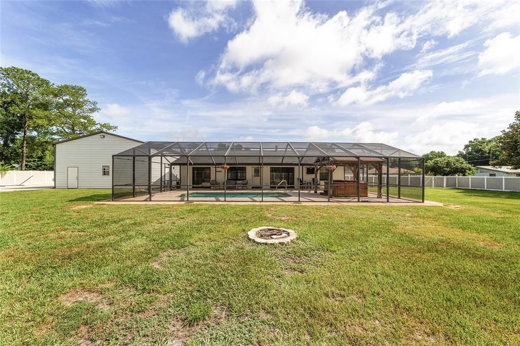For Sale: $439,999 (3 beds, 2 baths, 1728 Square Feet)