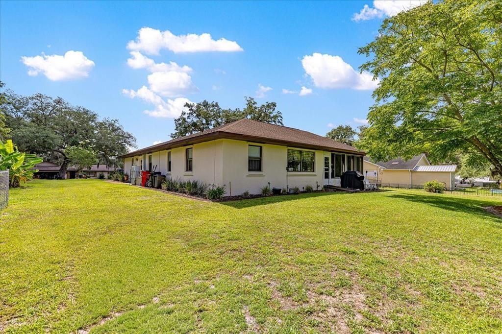 For Sale: $368,800 (3 beds, 2 baths, 1917 Square Feet)