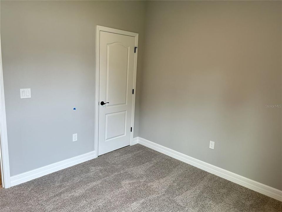For Sale: $358,900 (4 beds, 3 baths, 1990 Square Feet)