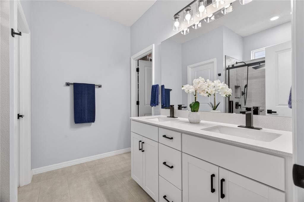 For Sale: $699,998 (4 beds, 2 baths, 1850 Square Feet)
