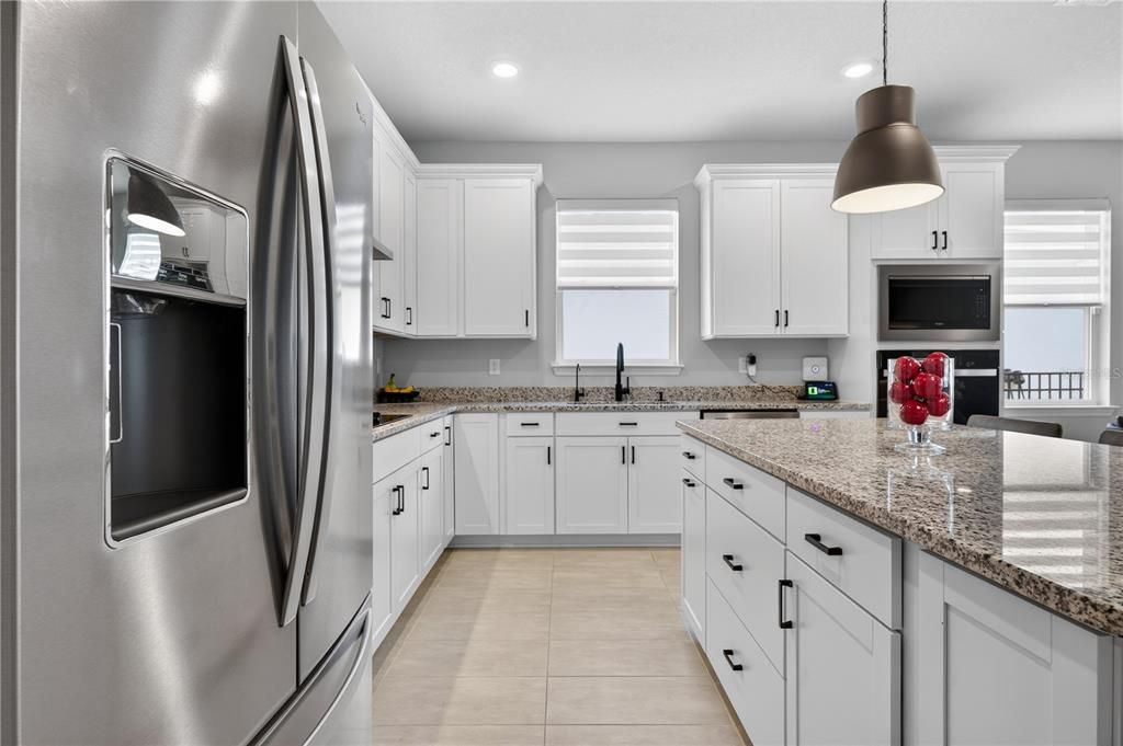 For Sale: $699,998 (4 beds, 2 baths, 1850 Square Feet)