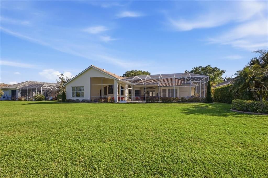 For Sale: $1,150,000 (4 beds, 3 baths, 3484 Square Feet)