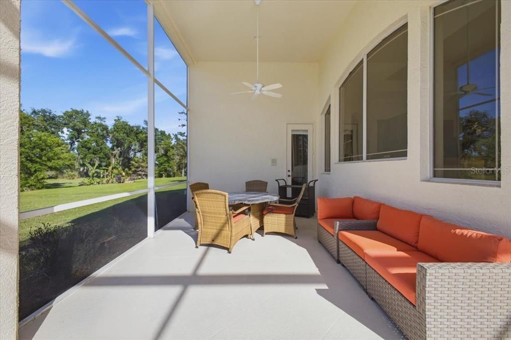 For Sale: $1,150,000 (4 beds, 3 baths, 3484 Square Feet)