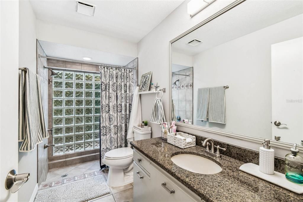 For Sale: $715,000 (3 beds, 2 baths, 2038 Square Feet)