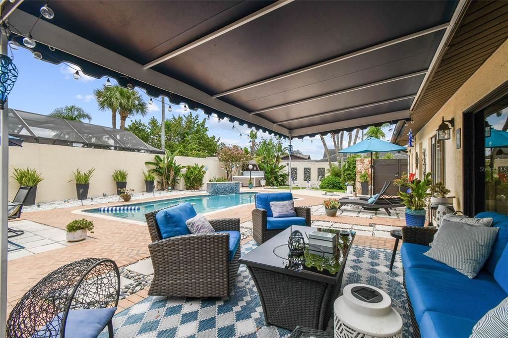 For Sale: $715,000 (3 beds, 2 baths, 2038 Square Feet)