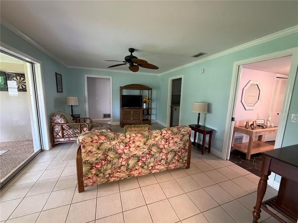 For Rent: $2,750 (3 beds, 2 baths, 1750 Square Feet)