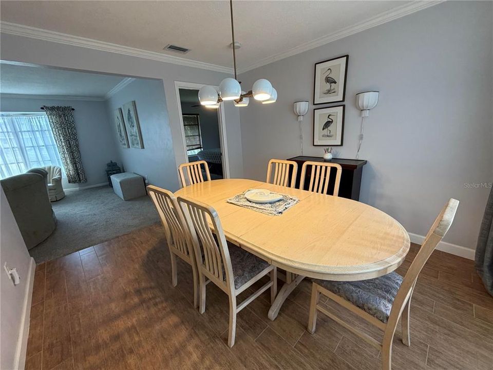 For Rent: $2,750 (3 beds, 2 baths, 1750 Square Feet)