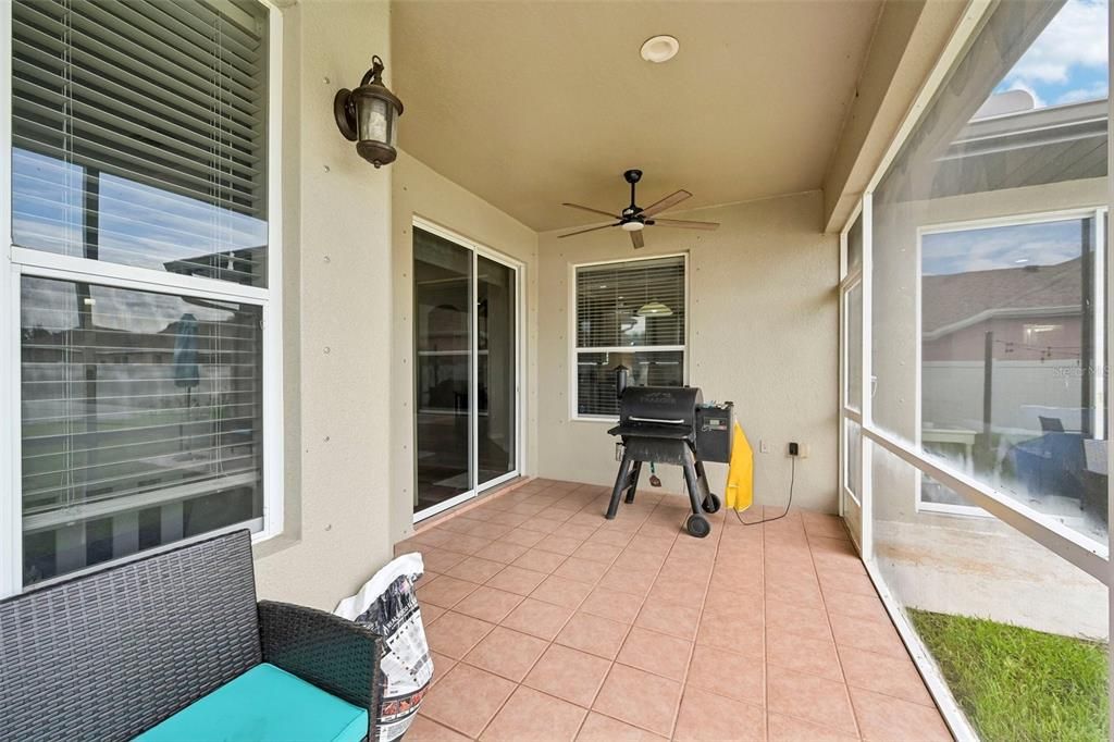 For Sale: $439,000 (4 beds, 3 baths, 2206 Square Feet)
