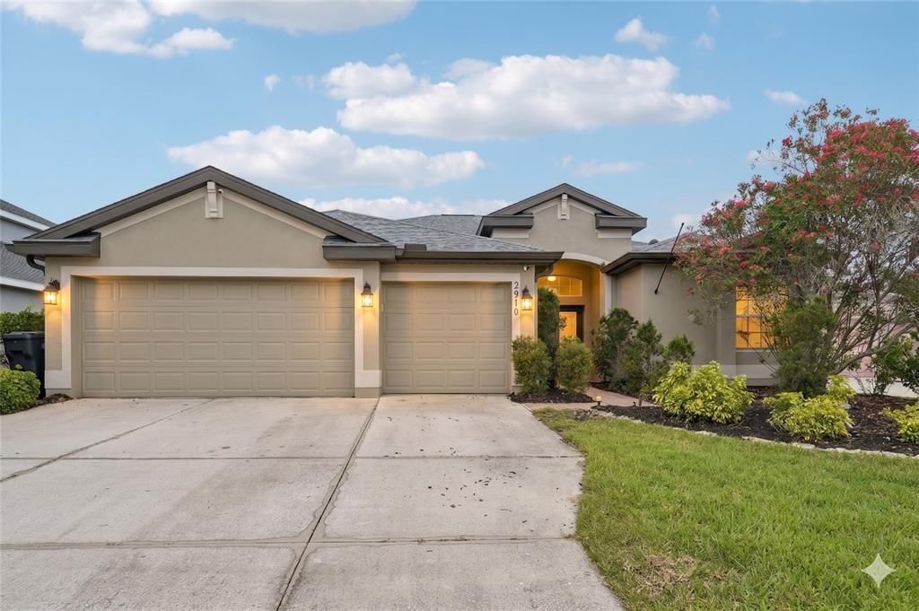For Sale: $439,000 (4 beds, 3 baths, 2206 Square Feet)