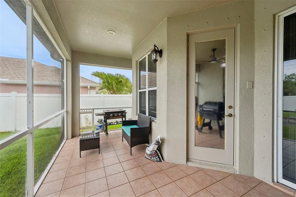 For Sale: $439,000 (4 beds, 3 baths, 2206 Square Feet)