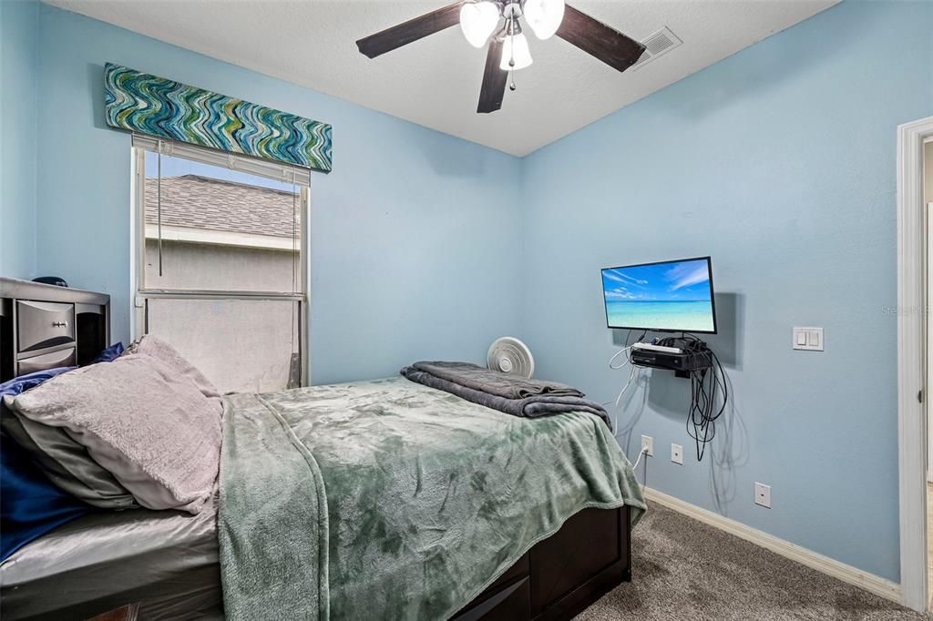 For Sale: $439,000 (4 beds, 3 baths, 2206 Square Feet)