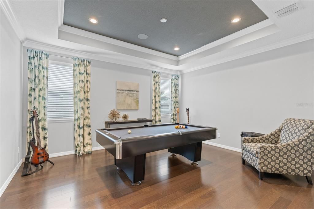 For Sale: $1,149,900 (5 beds, 4 baths, 3652 Square Feet)