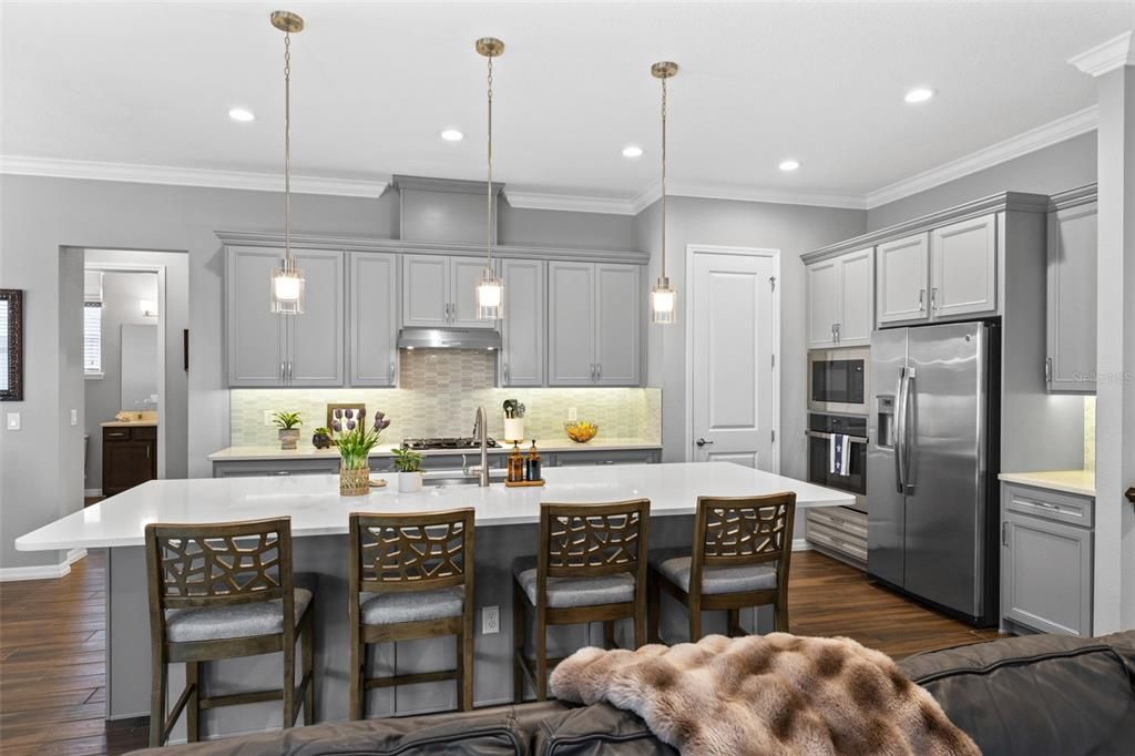 For Sale: $1,149,900 (5 beds, 4 baths, 3652 Square Feet)
