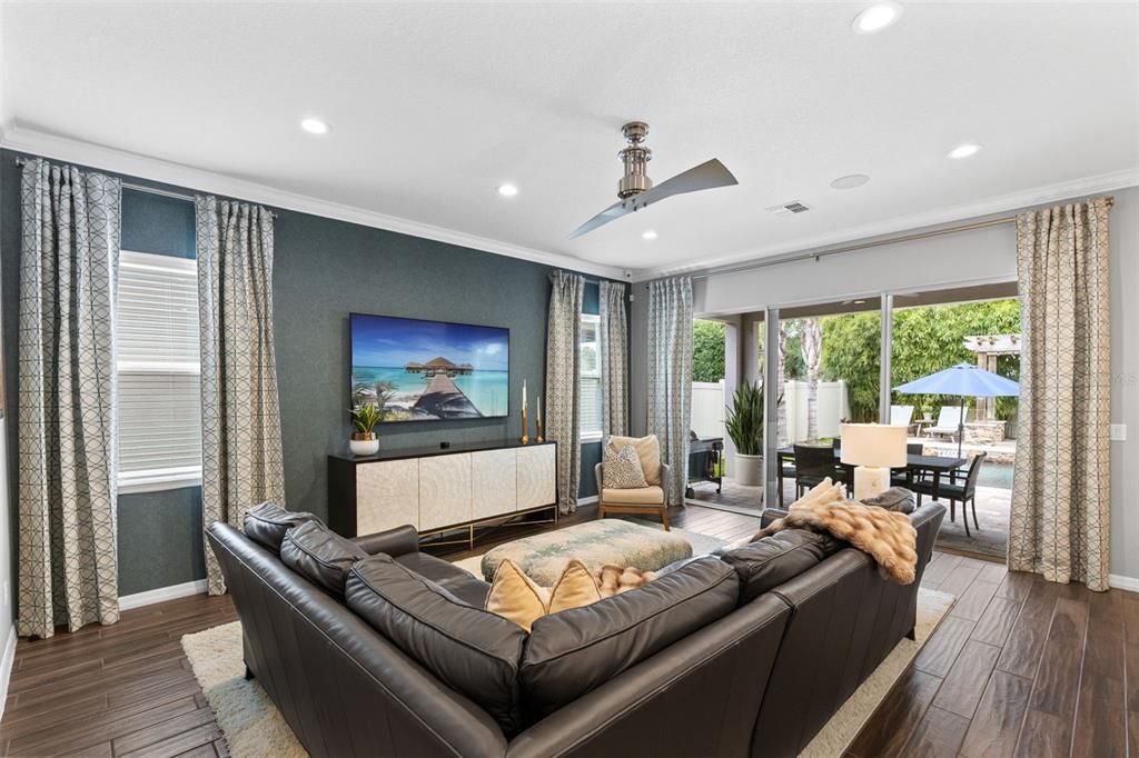 For Sale: $1,149,900 (5 beds, 4 baths, 3652 Square Feet)