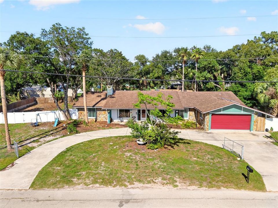 For Sale: $345,000 (4 beds, 3 baths, 2348 Square Feet)