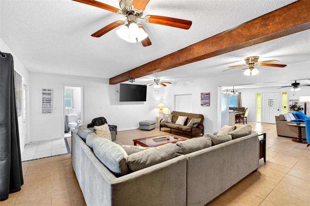 For Sale: $345,000 (4 beds, 3 baths, 2348 Square Feet)