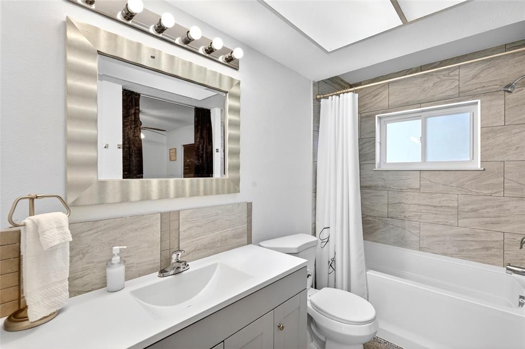 For Sale: $345,000 (4 beds, 3 baths, 2348 Square Feet)