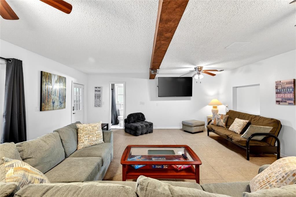 For Sale: $345,000 (4 beds, 3 baths, 2348 Square Feet)