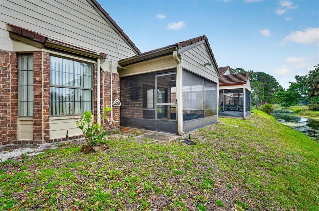 For Sale: $269,000 (3 beds, 2 baths, 1260 Square Feet)