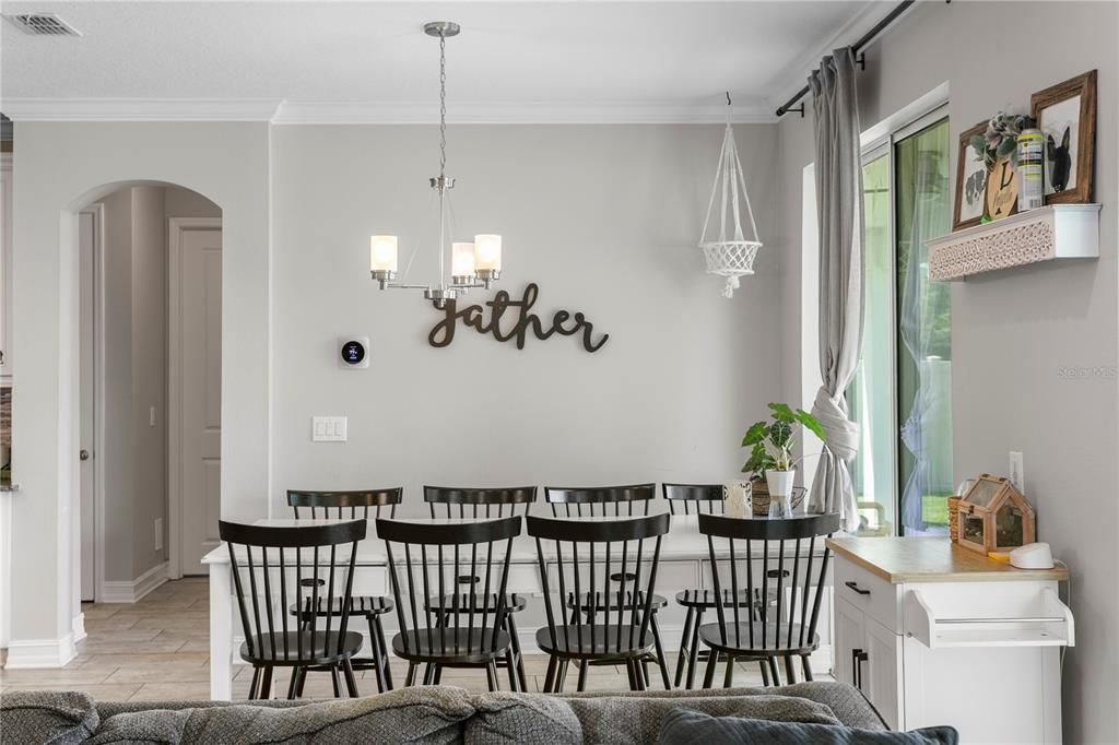 For Sale: $899,000 (5 beds, 4 baths, 4750 Square Feet)