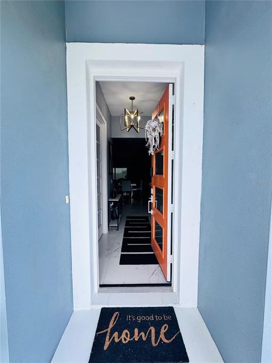 En Venta: $398,000 (2 camas, 2 baños, 1961 Pies cuadrados)