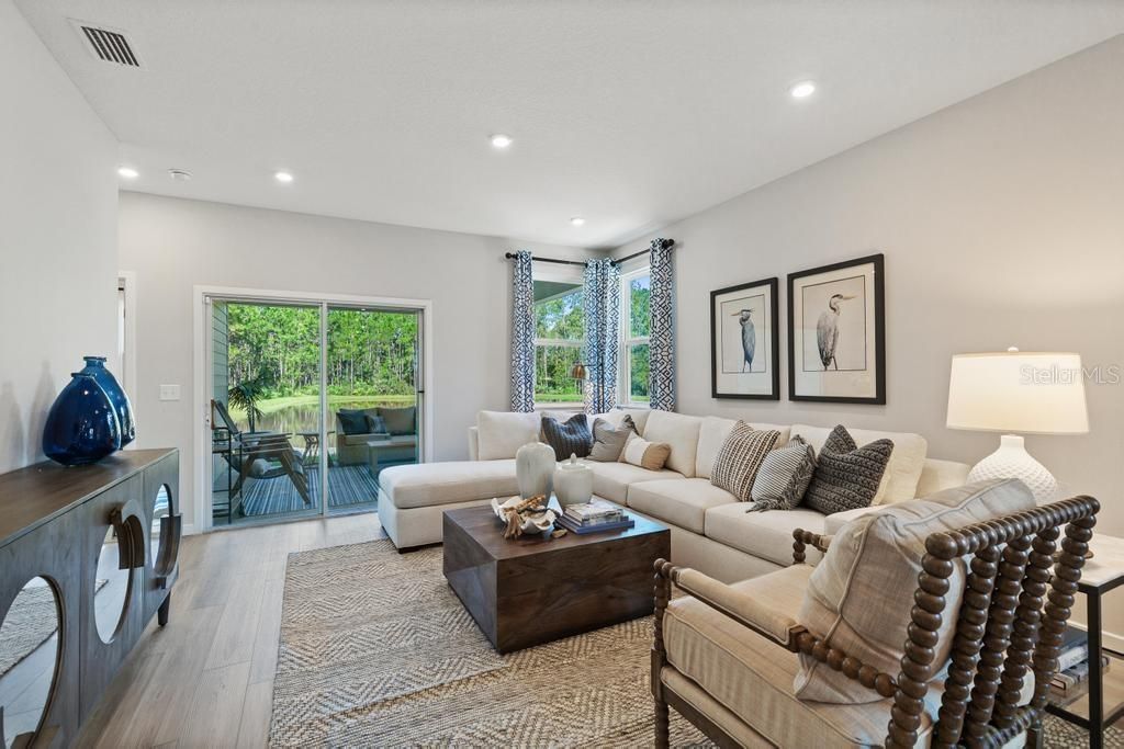 For Sale: $374,990 (3 beds, 2 baths, 1895 Square Feet)