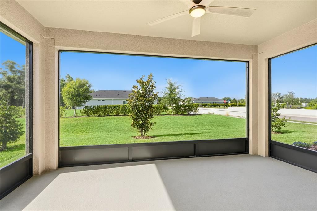 For Sale: $425,000 (3 beds, 2 baths, 1953 Square Feet)