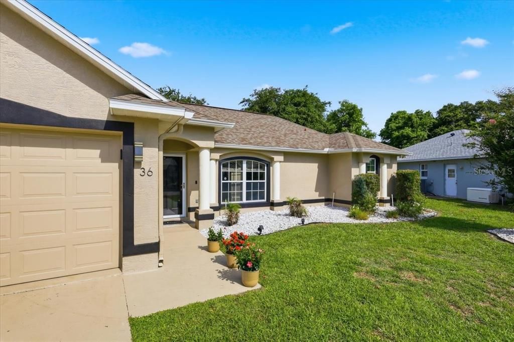 For Sale: $434,000 (3 beds, 2 baths, 1740 Square Feet)