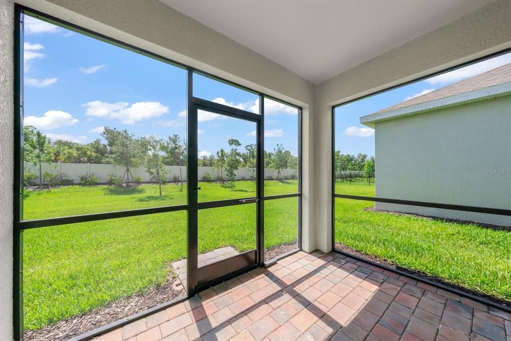 En Venta: $349,000 (4 camas, 2 baños, 1846 Pies cuadrados)