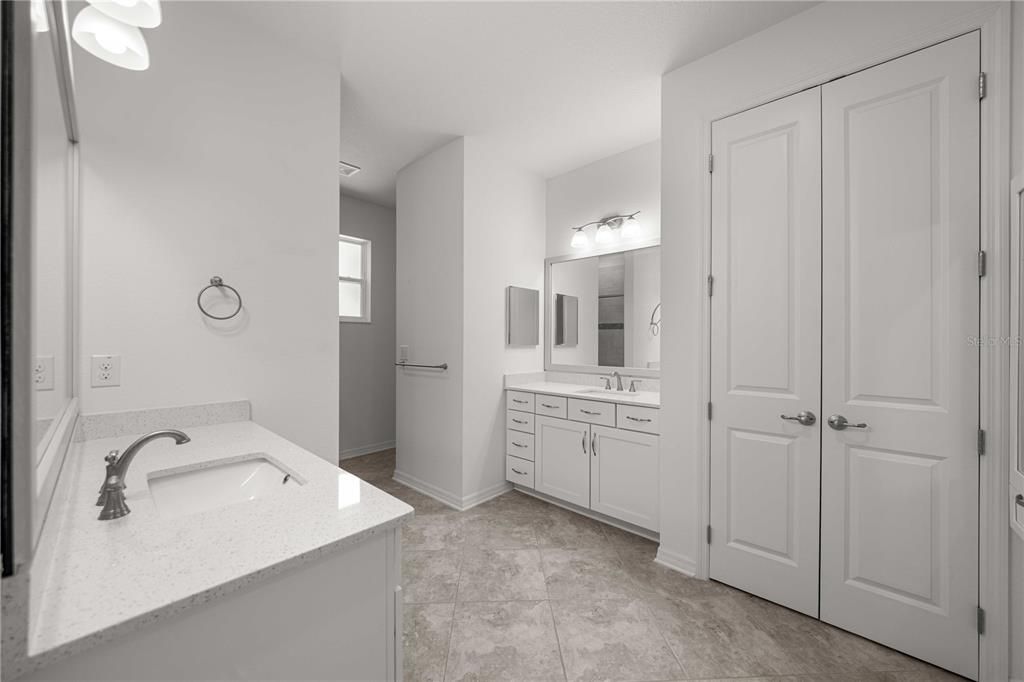 For Sale: $408,630 (2 beds, 2 baths, 2369 Square Feet)