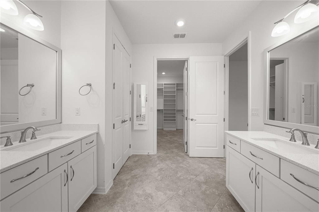 For Sale: $408,630 (2 beds, 2 baths, 2369 Square Feet)