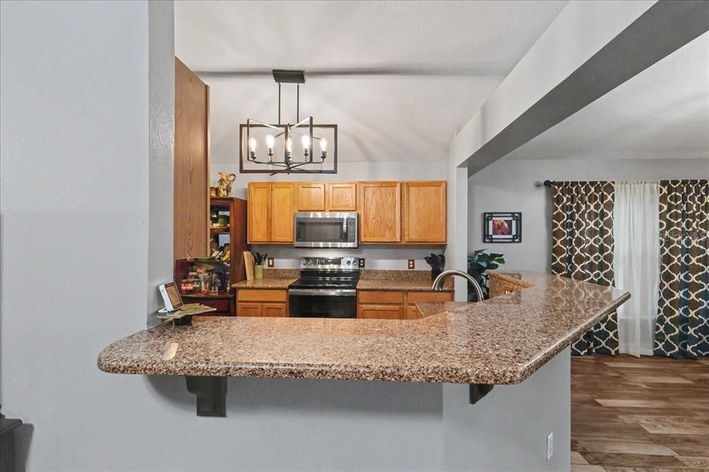 For Sale: $435,000 (3 beds, 2 baths, 1876 Square Feet)