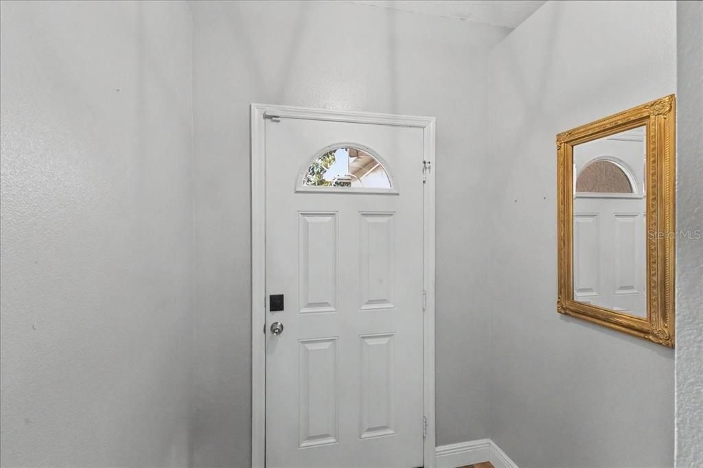 For Sale: $435,000 (3 beds, 2 baths, 1876 Square Feet)