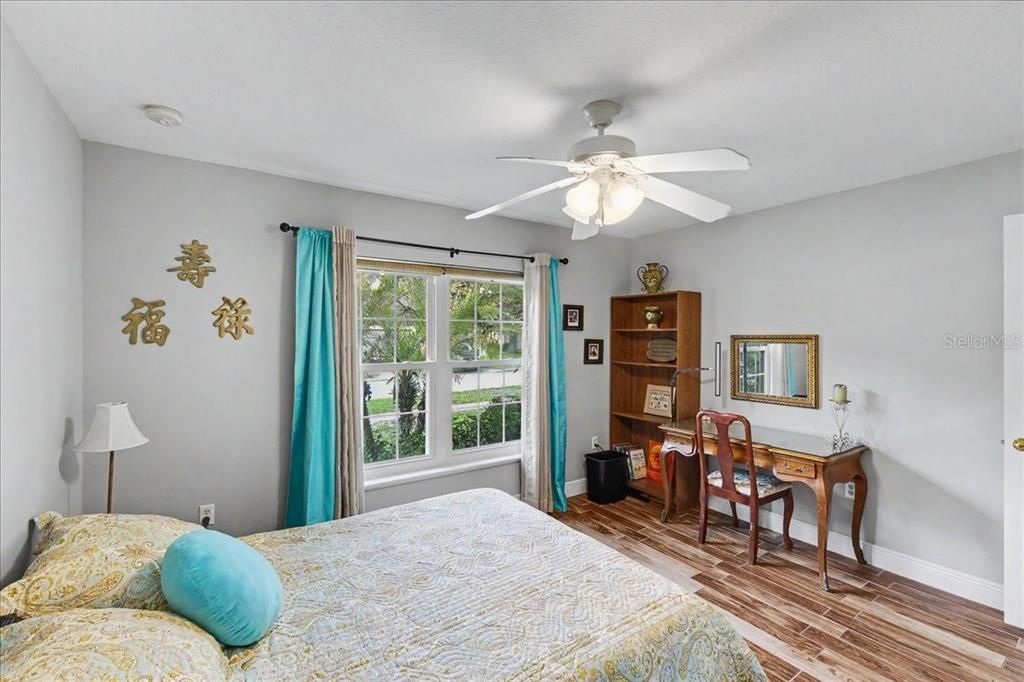 For Sale: $435,000 (3 beds, 2 baths, 1876 Square Feet)