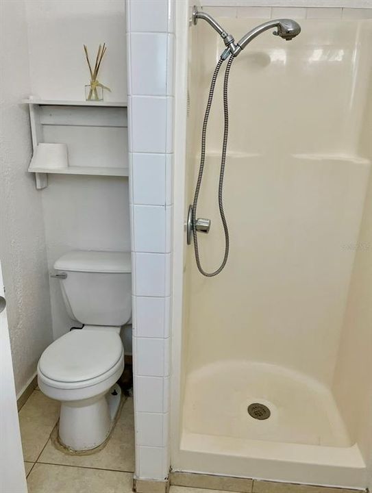: $3,500 (5 спален, 3 ванн, 2400 Квадратных фут)