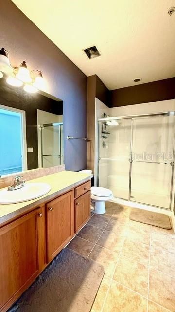 В аренду: $2,400 (3 спален, 2 ванн, 1457 Квадратных фут)