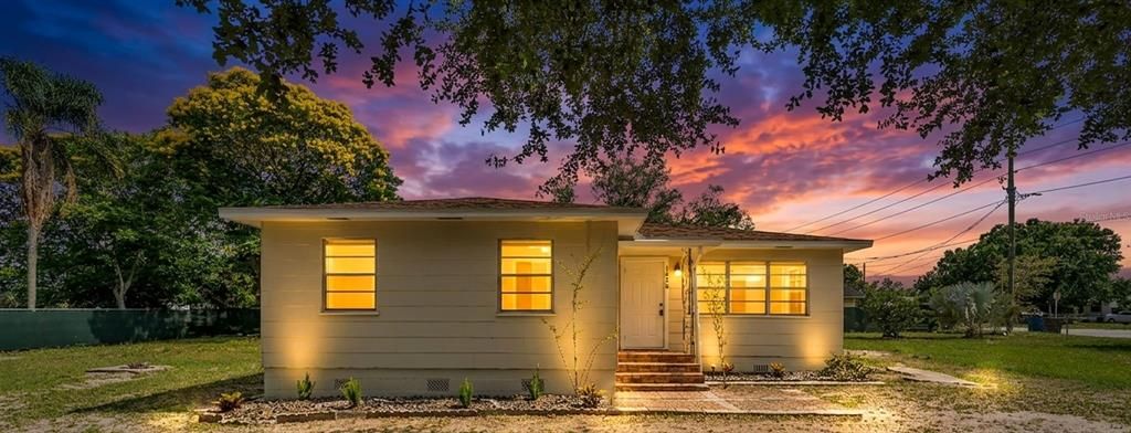 For Sale: $219,900 (3 beds, 2 baths, 1380 Square Feet)
