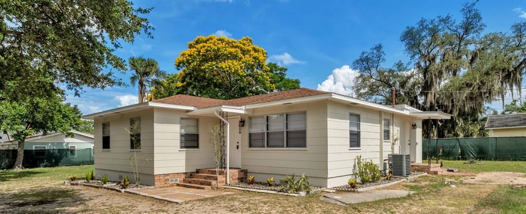 For Sale: $219,900 (3 beds, 2 baths, 1380 Square Feet)