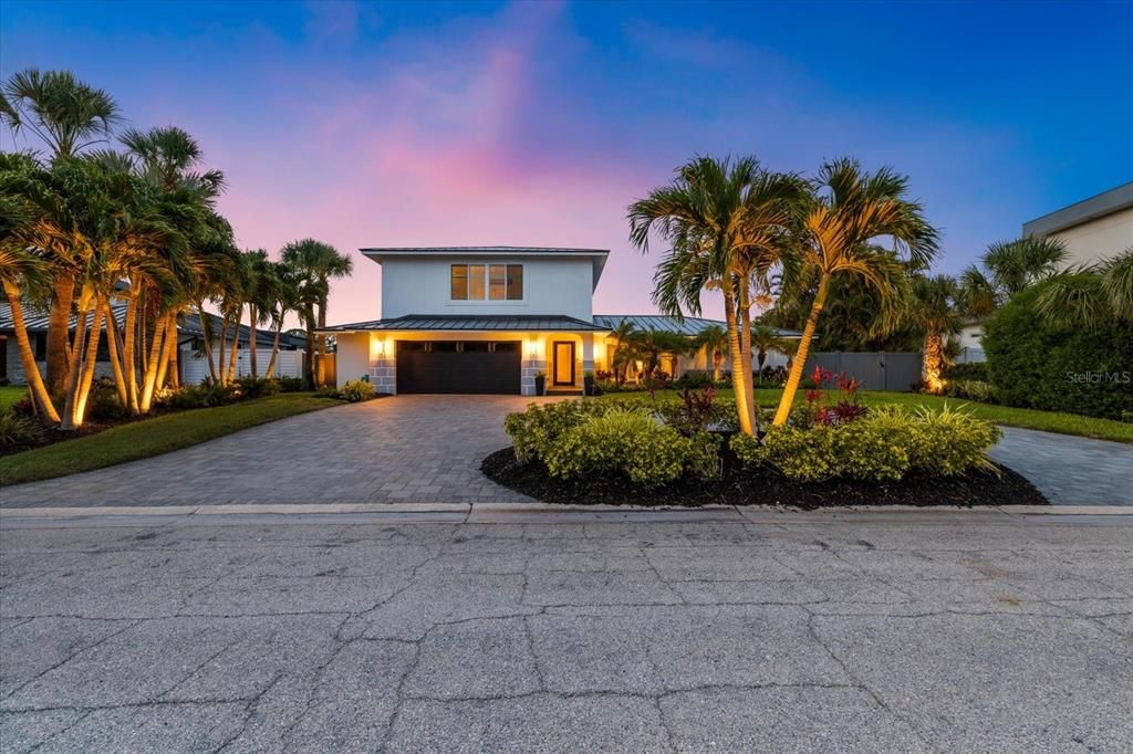 En Venta: $3,795,000 (4 camas, 3 baños, 4161 Pies cuadrados)