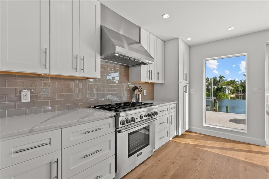 En Venta: $3,795,000 (4 camas, 3 baños, 4161 Pies cuadrados)