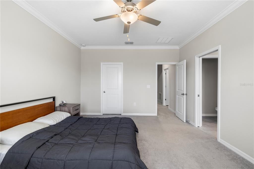 For Sale: $275,000 (3 beds, 2 baths, 1760 Square Feet)
