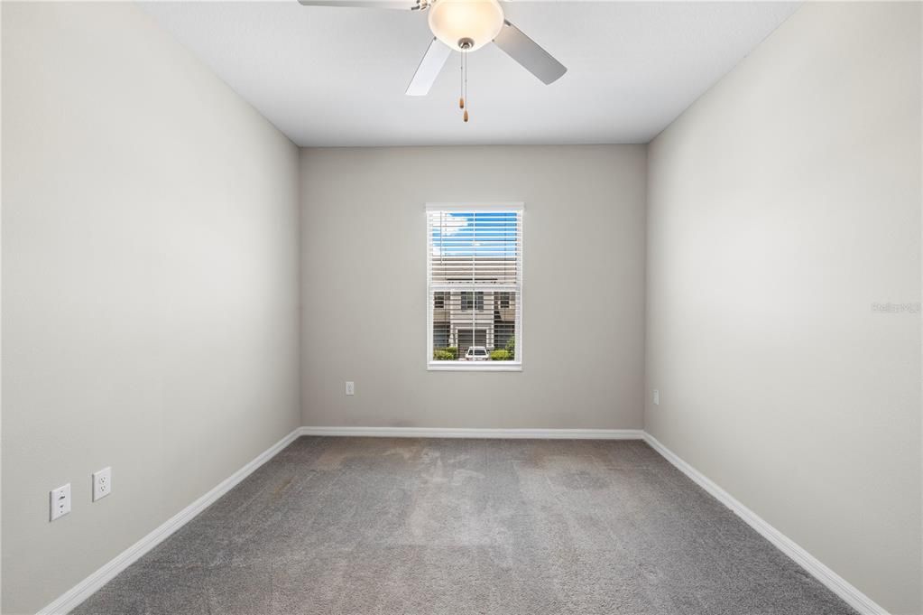 For Sale: $275,000 (3 beds, 2 baths, 1760 Square Feet)