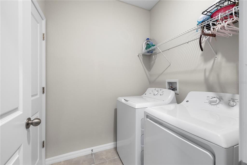 For Sale: $275,000 (3 beds, 2 baths, 1760 Square Feet)