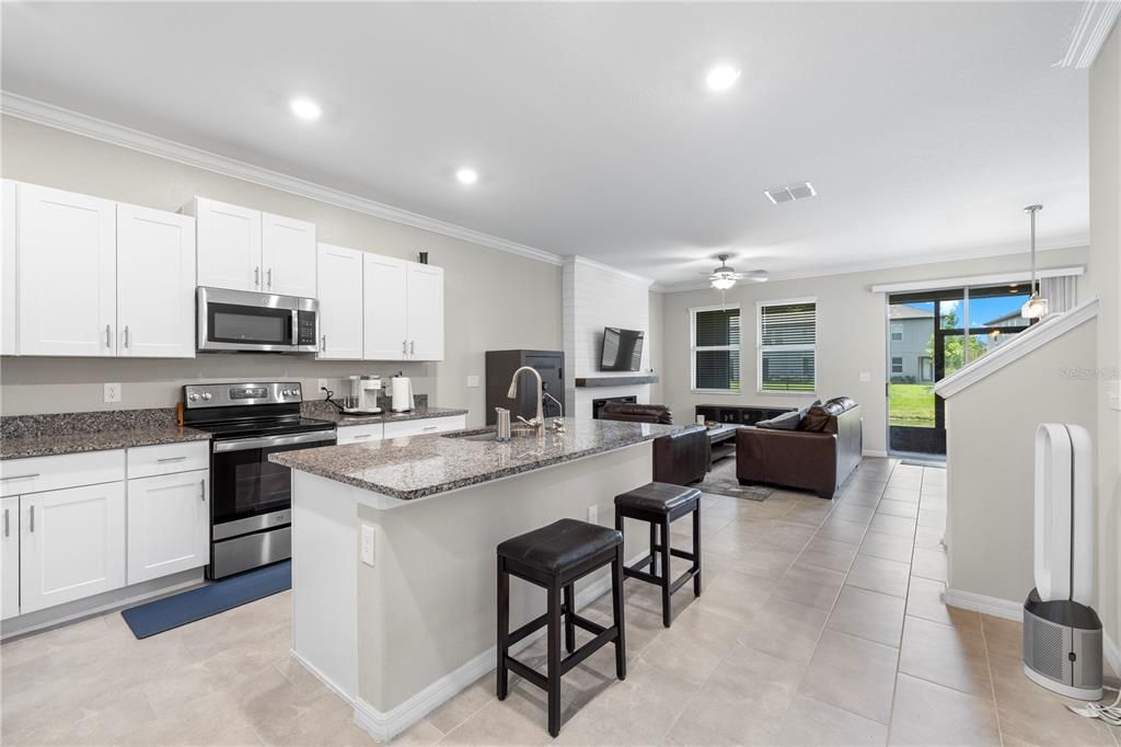 For Sale: $275,000 (3 beds, 2 baths, 1760 Square Feet)