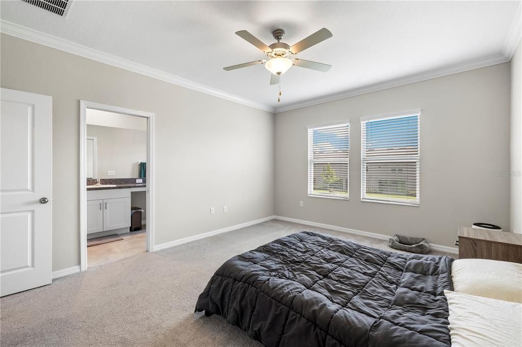 For Sale: $275,000 (3 beds, 2 baths, 1760 Square Feet)