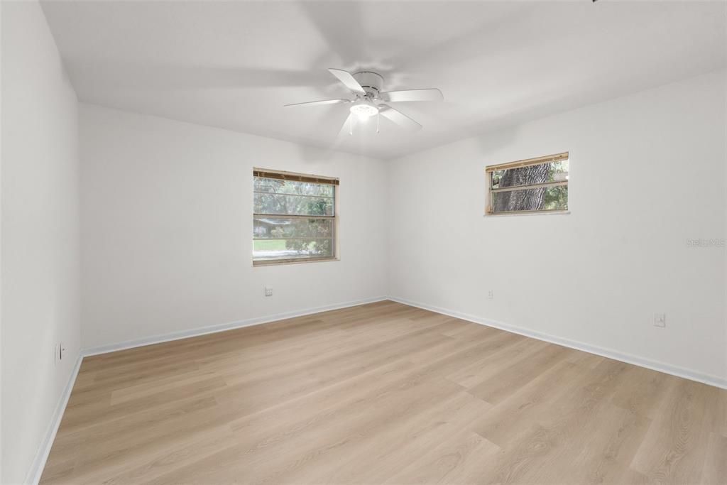 For Sale: $379,000 (4 beds, 2 baths, 2300 Square Feet)
